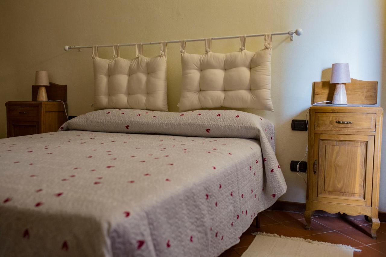 Casa Vacanze Tra Le Mura Леванто Экстерьер фото