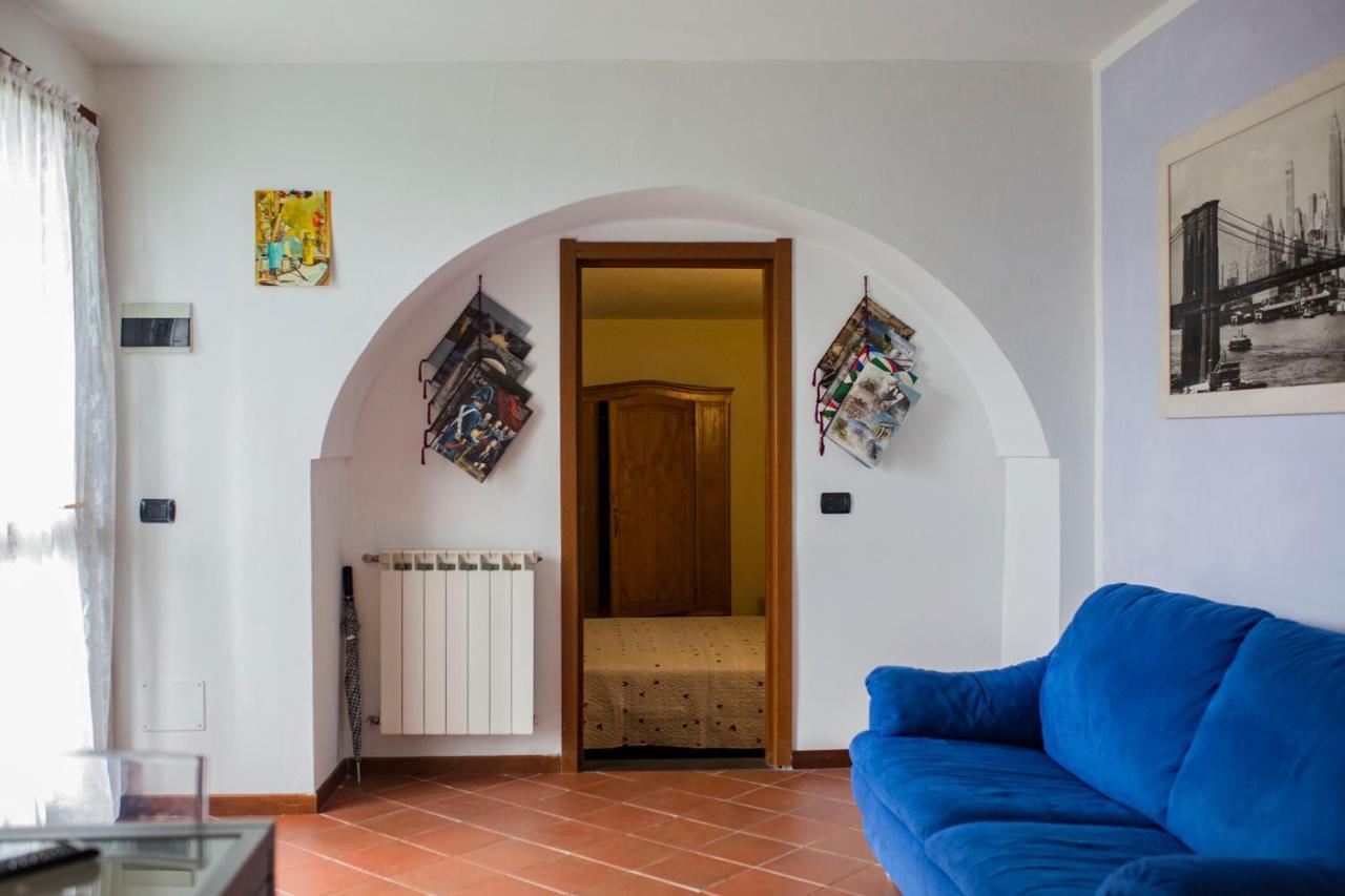 Casa Vacanze Tra Le Mura Леванто Экстерьер фото