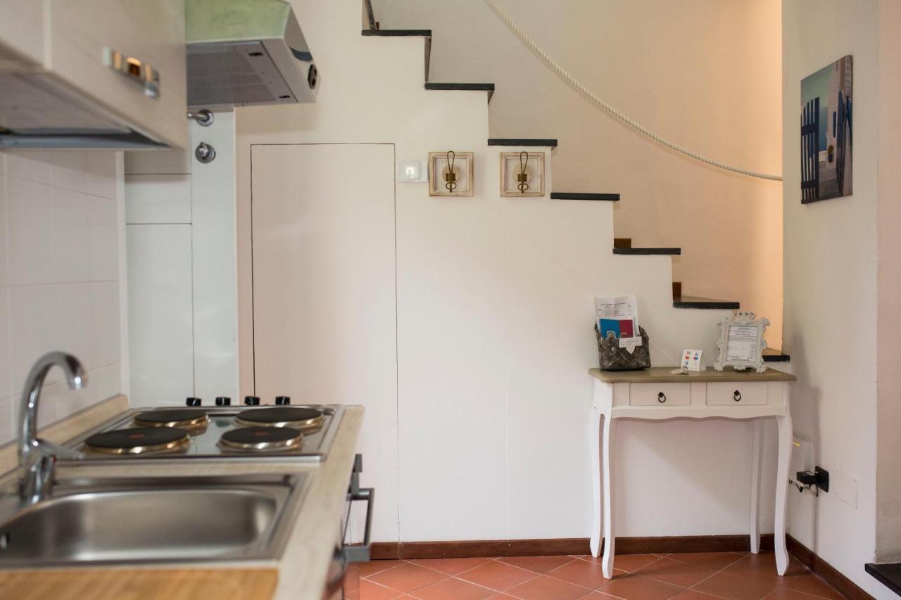 Casa Vacanze Tra Le Mura Леванто Экстерьер фото